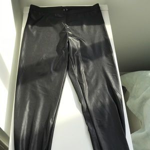 Legging black leather effect